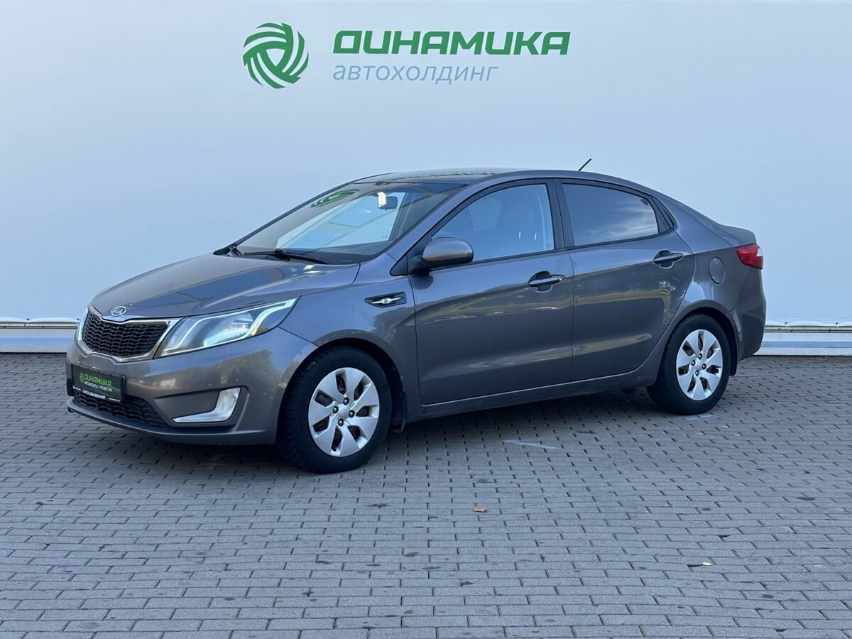 Открыть фотографии: Kia Rio III