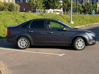 2008 Ford Focus II Рестайлинг, серый, 490000 рублей, вид 5