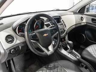 2012 Chevrolet Cruze I, бежевый, 844000 рублей, вид 5