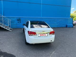 2013 Chevrolet Cruze I Рестайлинг, белый, 600000 рублей, вид 5