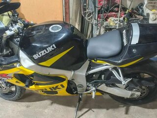2003 Suzuki GSX-R 600, чёрный, 350000 рублей, вид 4