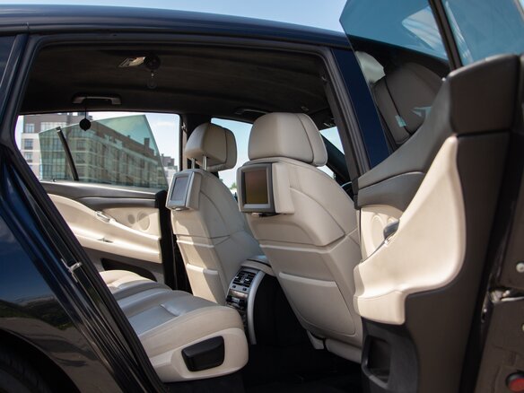 2011 BMW 5 серии Gran Turismo 535d xDrive VI (F10/F11/F07), синий, 1600000 рублей - вид 14