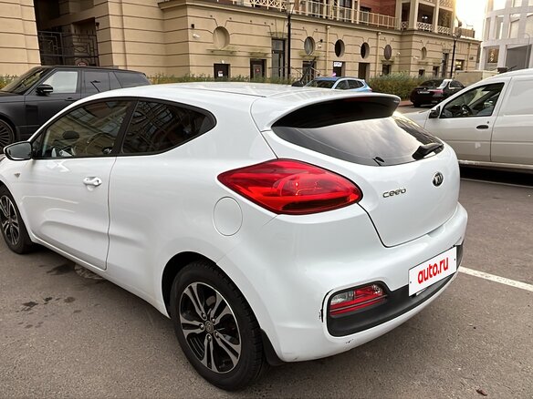 2014 Kia Ceed II, белый, 990000 рублей - вид 12