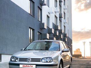 2001 Volkswagen Golf IV, серебристый, 360000 рублей, вид 2