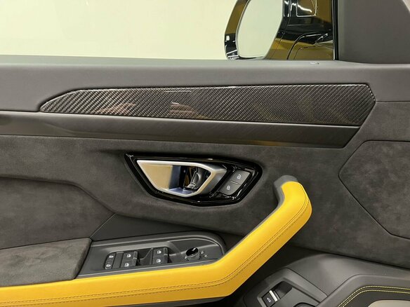 2022 Lamborghini Urus I, жёлтый, 27460000 рублей - вид 19