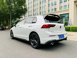 2024 Volkswagen Golf VIII, белый, 1920007 рублей, вид 5