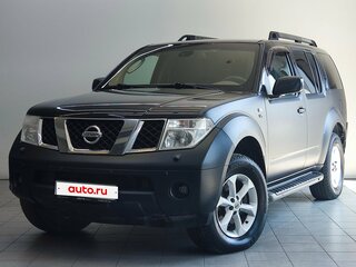 Nissan Pathfinder III