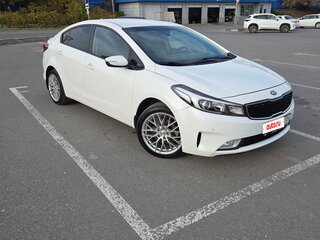 2017 Kia Cerato III Рестайлинг (Classic), серый, 1590000 рублей, вид 1