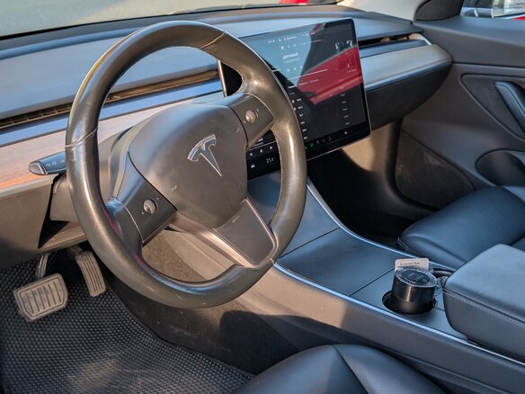 2018 Tesla Model 3 Long Range I, чёрный, 3100000 рублей - вид 12