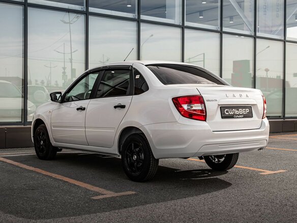2026 Lada (ВАЗ) Granta I Рестайлинг, белый - вид 1