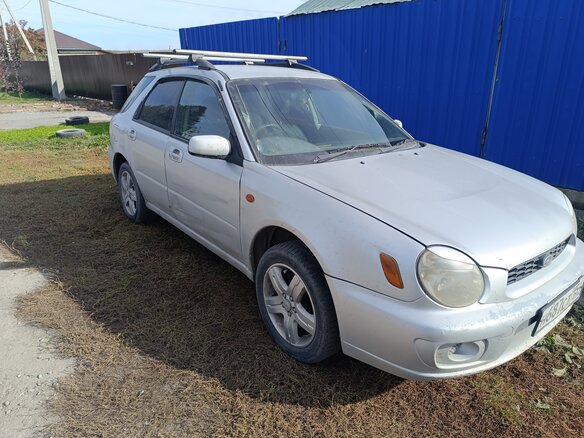 2002 Subaru Impreza II Рестайлинг 1, серебристый, 400000 рублей - вид 1