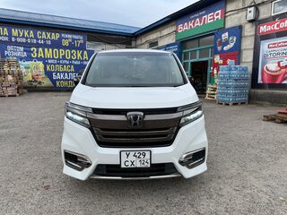 2019 Honda Stepwgn Spada V Рестайлинг, белый, 2300000 рублей, вид 2