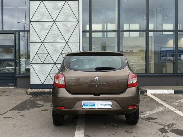 2018 Renault Sandero II Рестайлинг, коричневый, 899000 рублей - вид 5