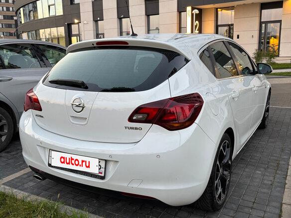 2012 Opel Astra J, белый, 945000 рублей - вид 15