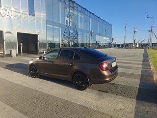2017 Skoda Rapid I Рестайлинг, коричневый, 1250000 рублей, вид 5