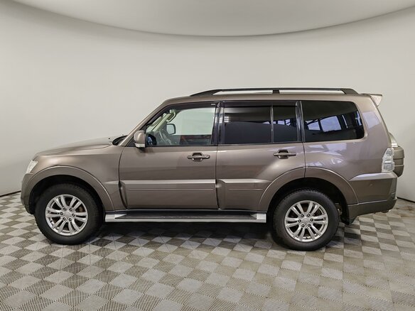 2014 Mitsubishi Pajero IV Рестайлинг 1, коричневый, 1900000 рублей - вид 7