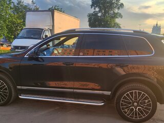 2018 Volkswagen Touareg II Рестайлинг, чёрный, 3600000 рублей, вид 5