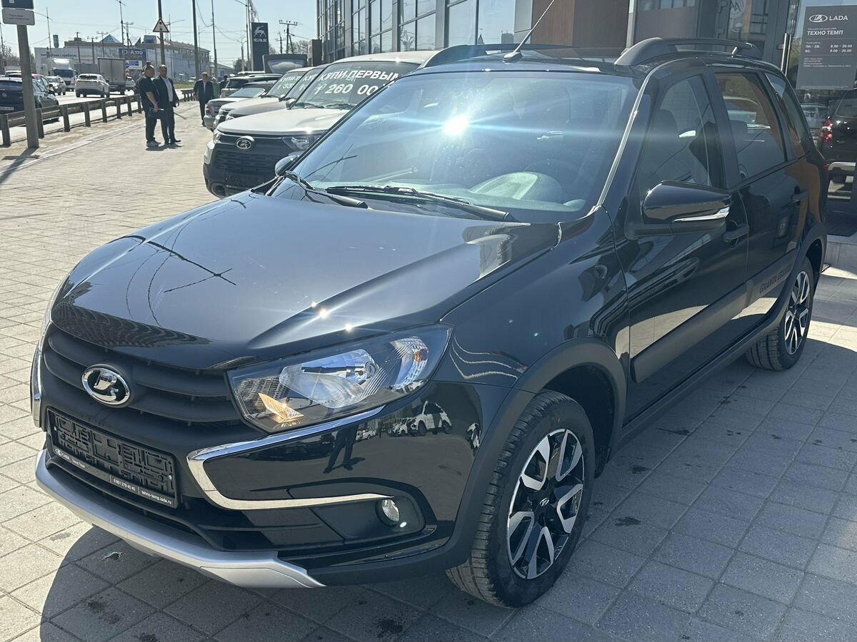 Открыть фотографии: Lada (ВАЗ) Granta I Рестайлинг