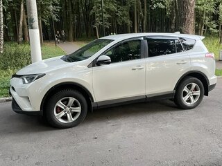 2017 Toyota RAV4 IV (XA40) Рестайлинг, белый, 1800000 рублей, вид 3
