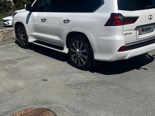 2019 Lexus LX 570 III Рестайлинг 2, белый, 10555555 рублей, вид 4