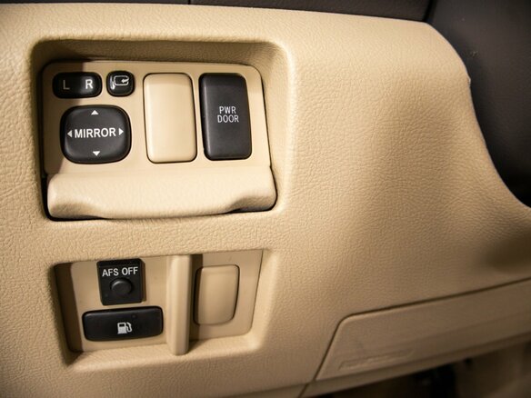 2008 Lexus RX 400h II Рестайлинг, белый, 1849000 рублей - вид 19