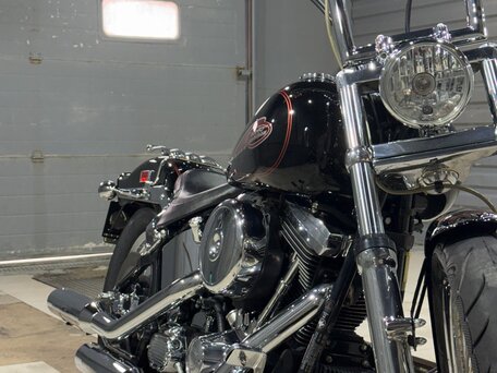 1998 Harley-Davidson Softail Custom, чёрный, 2000000 рублей, вид 3