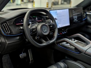 2026 Zeekr 8X Dawn, серый, 12999000 рублей, вид 3