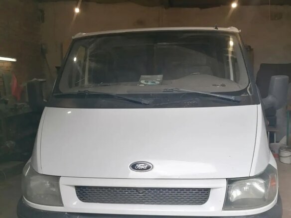 2004 Ford Transit, белый, 630000 рублей - вид 2