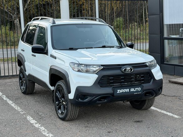 2022 Lada (ВАЗ) Niva Travel I, белый, 1159000 рублей