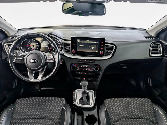 2021 Kia Ceed III, красный, 2145000 рублей - вид 13