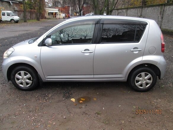 2008 Toyota Passo I (C10), серебристый, 455000 рублей - вид 4