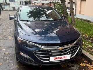 2020 Chevrolet Malibu IX Рестайлинг, синий, 1650000 рублей, вид 1