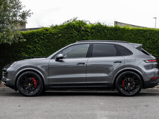 2026 Porsche Cayenne E-Hybrid III Рестайлинг, серый, 12200000 рублей, вид 3
