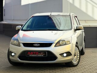 2010 Ford Focus II Рестайлинг, серый, 649999 рублей, вид 3