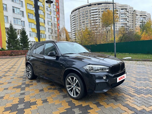 2016 BMW X5 40d III (F15), чёрный, 3550000 рублей - вид 3