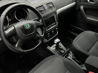 2010 Skoda Yeti I, коричневый, 620000 рублей, вид 4