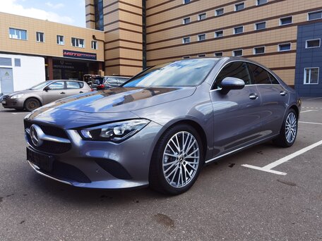 2023 Mercedes-Benz CLA 180 II (C118, X118), серый, 3350000 рублей, вид 1