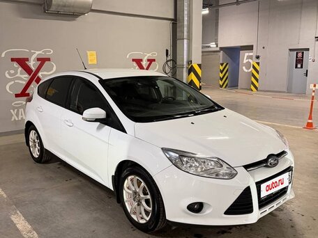 2013 Ford Focus III, белый, 650000 рублей, вид 3