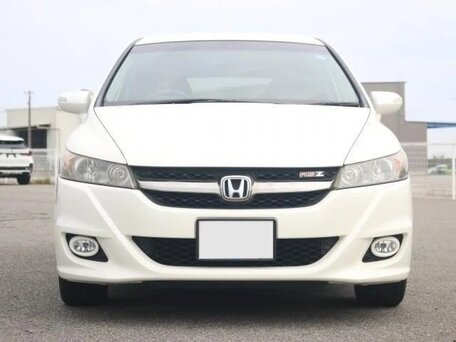 2013 Honda Stream II Рестайлинг, белый, 1269008 рублей, вид 2