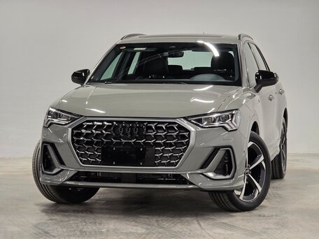 2026 Audi Q3 45 TFSI II (F3), серый, 4718000 рублей, вид 5