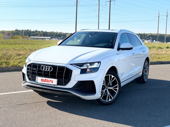 2021 Audi Q8 55 TFSI I (4M), белый, 4350000 рублей - вид 1