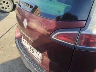 2012 Renault Scenic III Рестайлинг, красный, 830000 рублей, вид 5