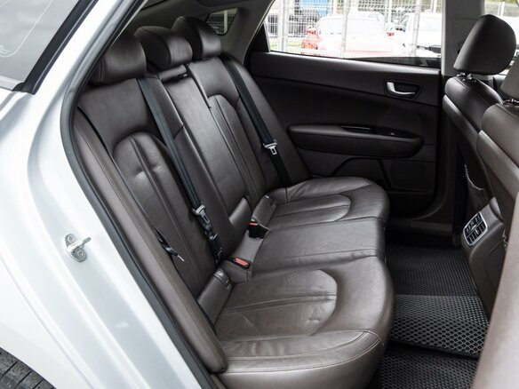 2019 Kia Optima IV Рестайлинг, серебристый, 1923400 рублей - вид 9