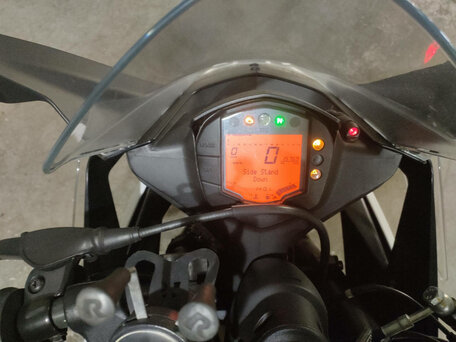2016 KTM RC 390, белый, 420000 рублей, вид 5