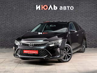 2018 Toyota Camry VII (XV50) Рестайлинг 2, чёрный, 2500000 рублей, вид 1