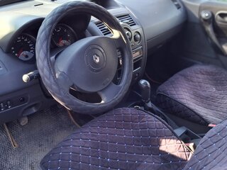 2004 Renault Megane II, красный, 230000 рублей, вид 2