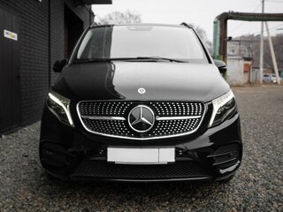 2021 Mercedes-Benz V-Класс Extra Long 300 d экстра длинный III (W447) Рестайлинг, чёрный, 15000000 рублей, вид 2