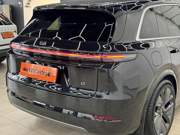 2024 Li Auto (Lixiang) L7 52.3 kWh I Рестайлинг, чёрный, 7900000 рублей - вид 6