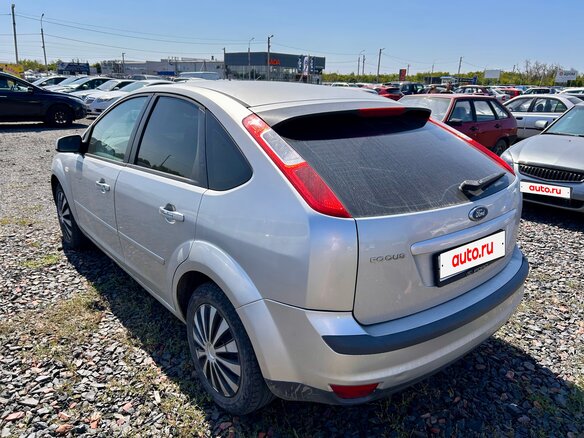 2007 Ford Focus II Рестайлинг, серебристый, 350000 рублей - вид 5