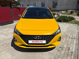 2020 Hyundai Solaris II Рестайлинг, жёлтый, 960000 рублей, вид 3